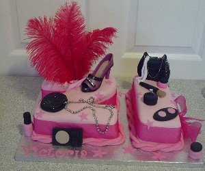 Girly Birthday Cakes on Princess Girls Birthday Cakes For Teens Cake Shop Essex